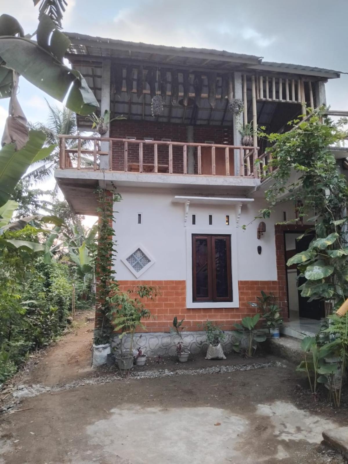 Syaqila Homestay Lombok Tetebatu Exterior foto